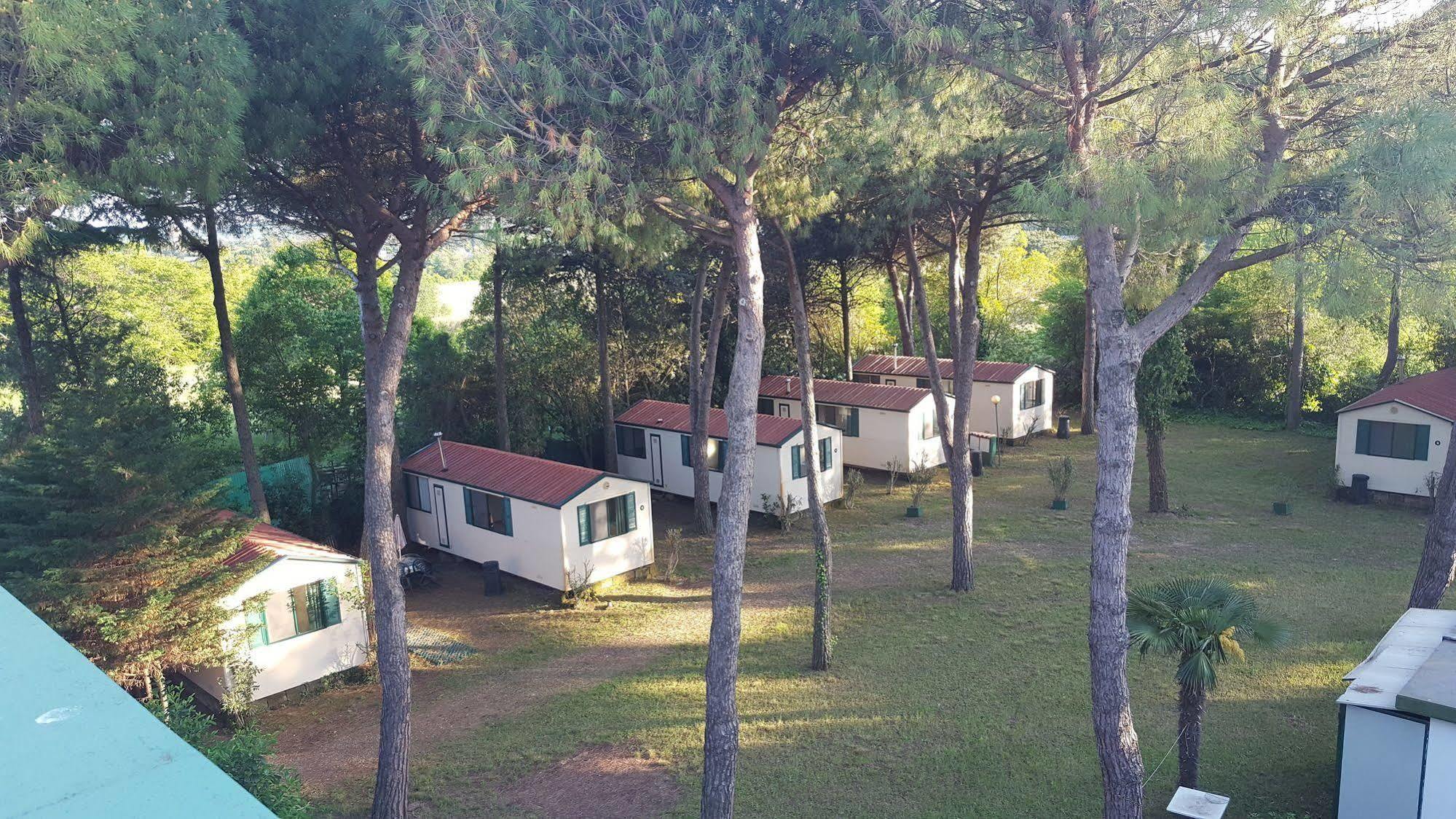Villaggio Mithos Misano Adriatico Exterior foto