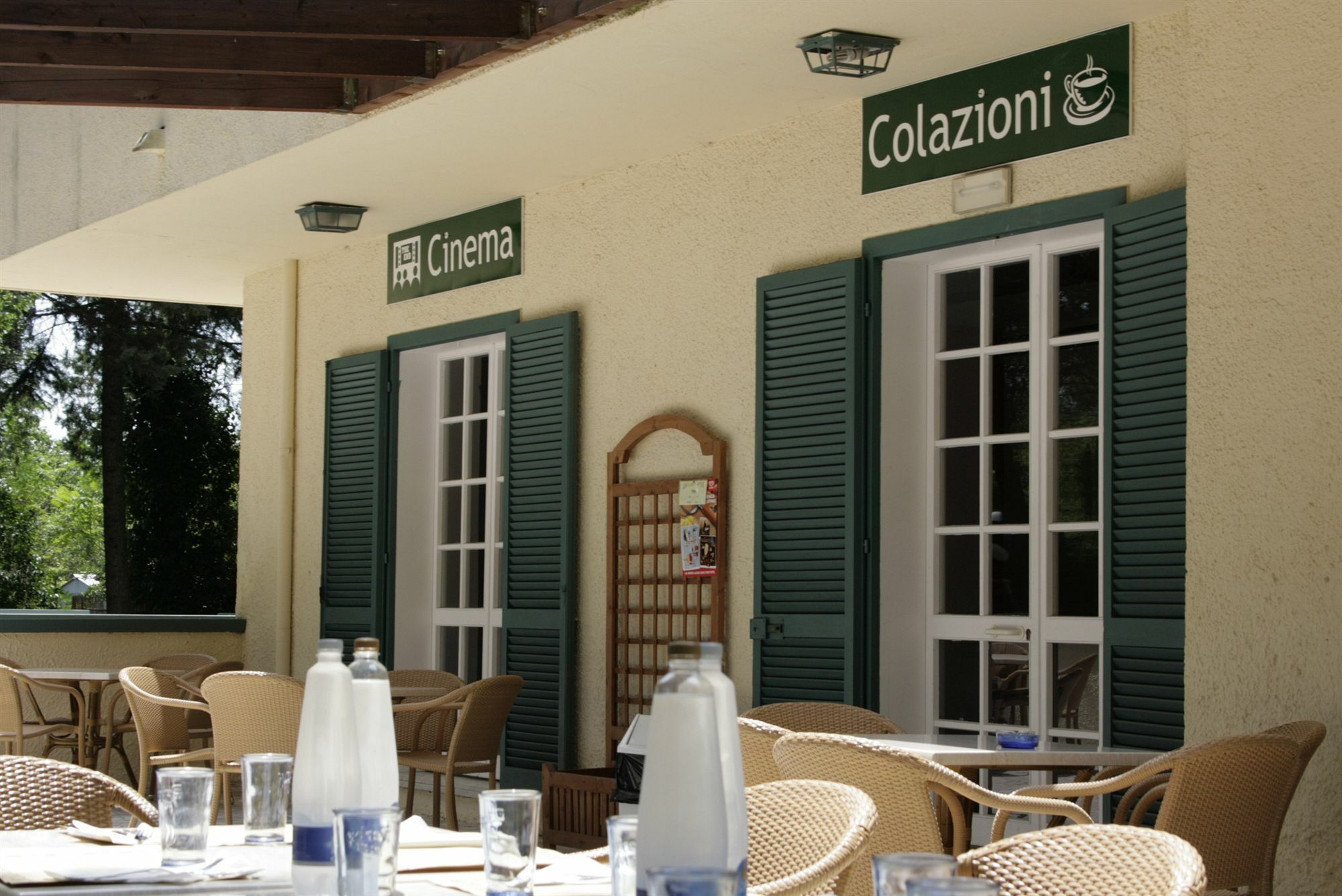 Villaggio Mithos Misano Adriatico Exterior foto